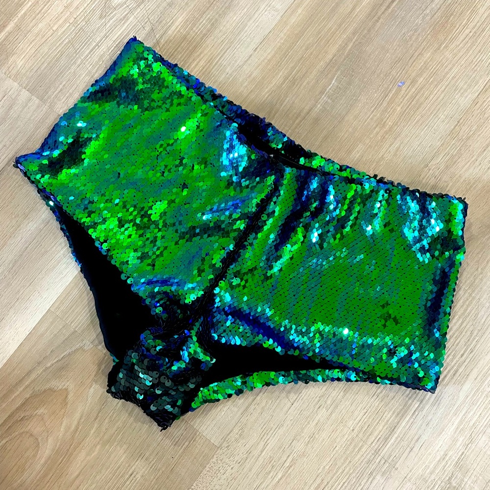 Sequin Color-changing Booty shorts. Size S/M